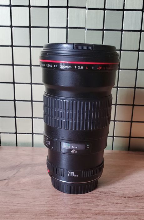 Canon EF 200 2.8 L II USM