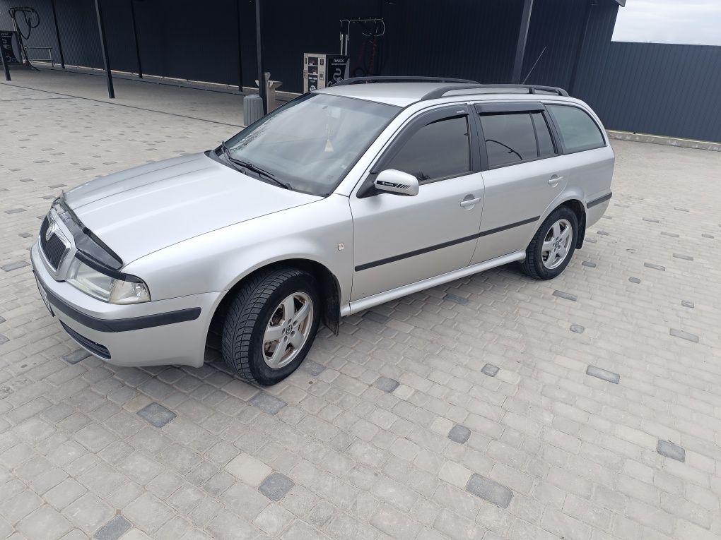 Продам Skoda Octavia 1.8 turbo