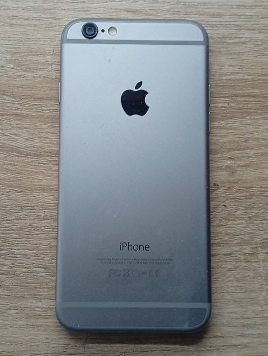 iPhone 6 64 Gb..