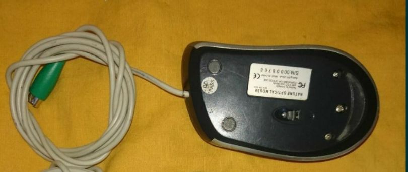 Мышка компьютерная оптическая лазерная PS2.