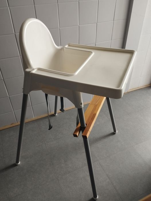 Cadeira refeição para bebe + pousa pés