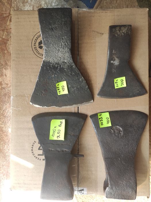 Топор сокира томагавк колун  дровокол