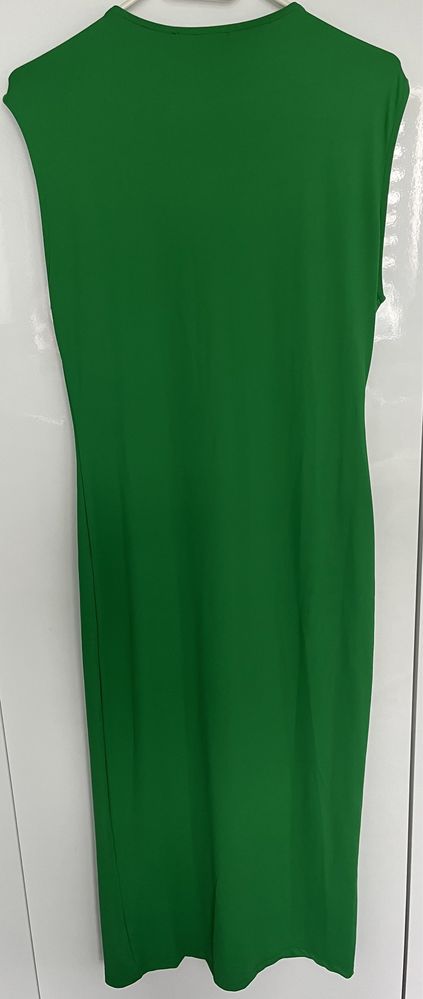 Nowa zielona sukienka z wycięciami cut out Zara L