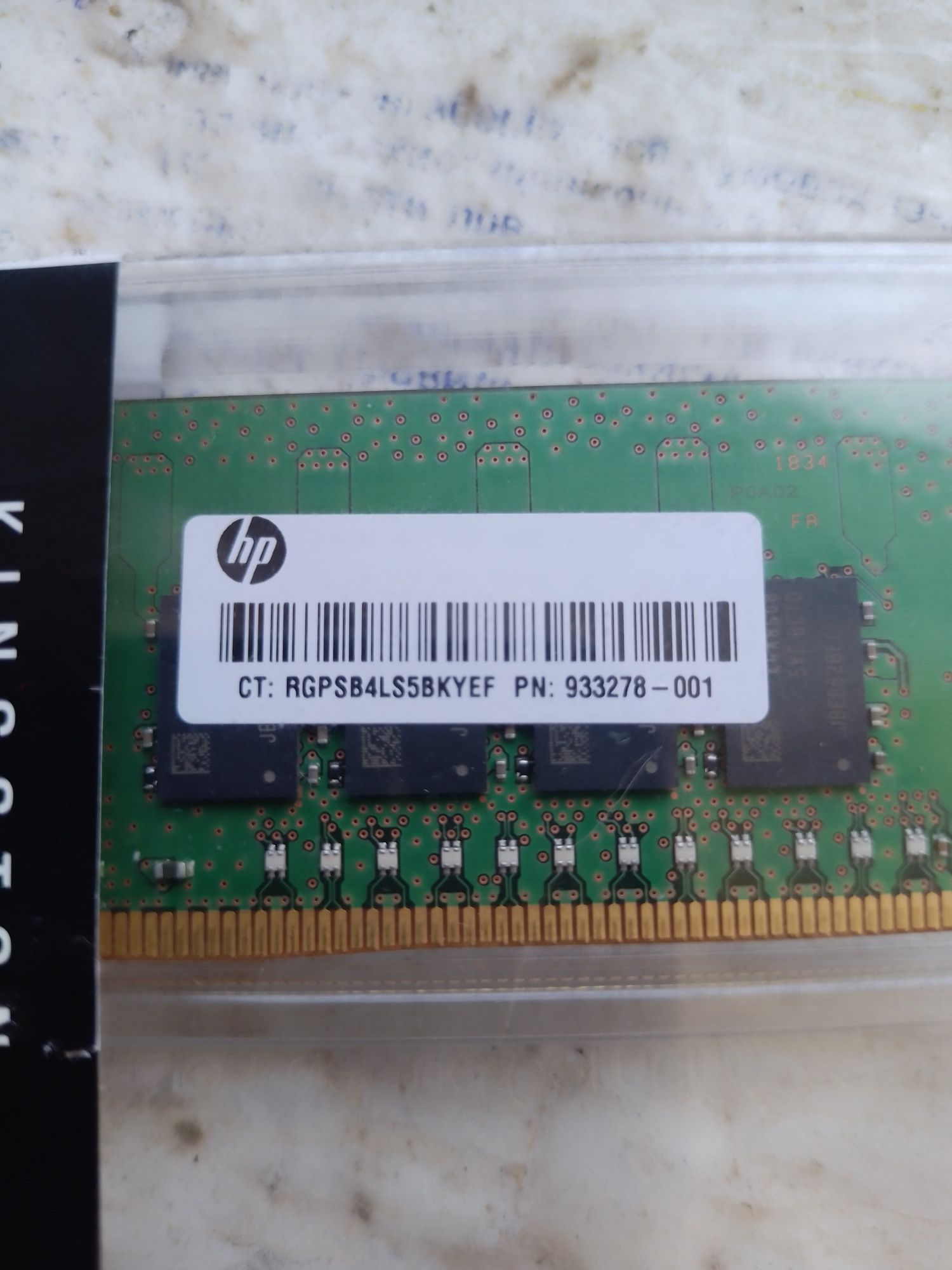 Оперативна пам'ять 16GB  DDR4 2666 samsung