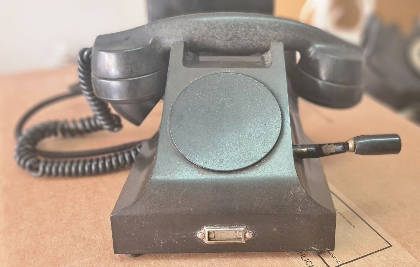Telefone Ericsson antigo com magneto