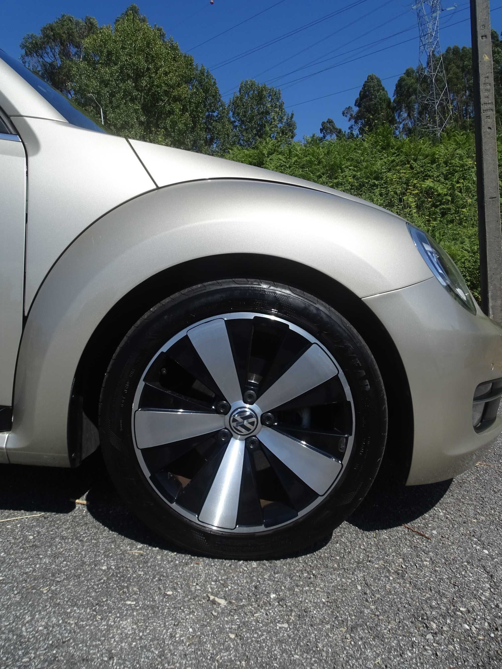 VW New Beetle 2.0 TDI DPF Blue Motion Technologie Exclusive Design