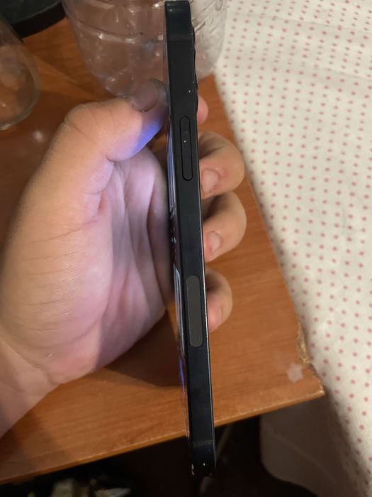 Iphone 12 muito bom estado