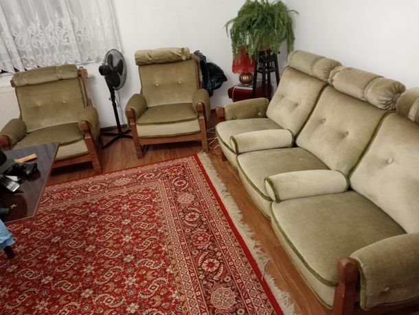 Sofa komplet wypoczynkowy fotele kanapa bardzo dobry stan dębowy