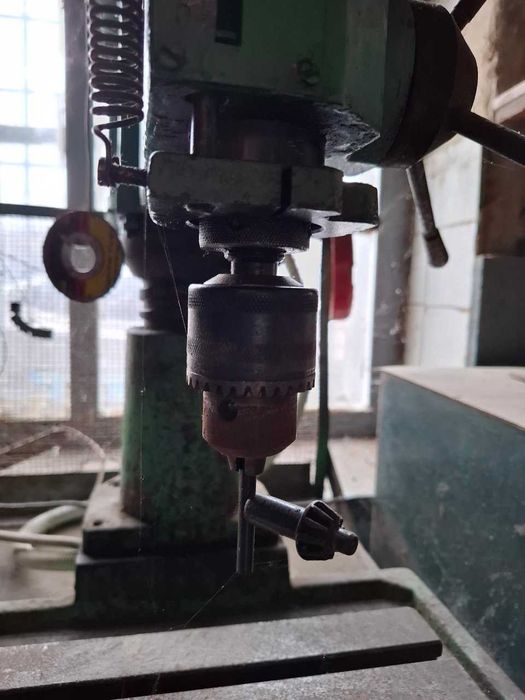 Станок сверлильный настольный.