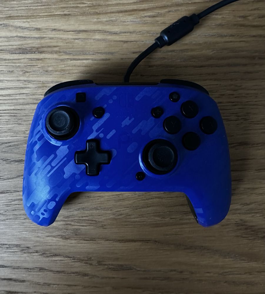 Nintendo Switch OLED Zestaw + pad + pokrowiec