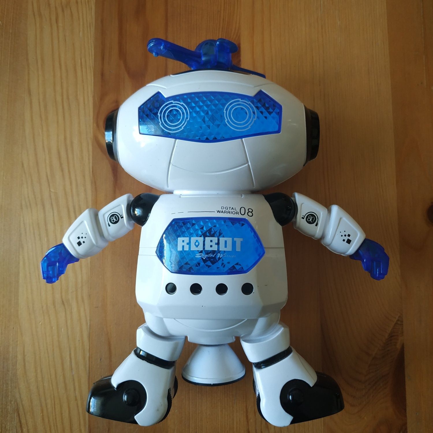 Tańczący robot zabawka