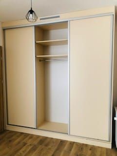 Szafa ubraniowa 253cm×266 cm
