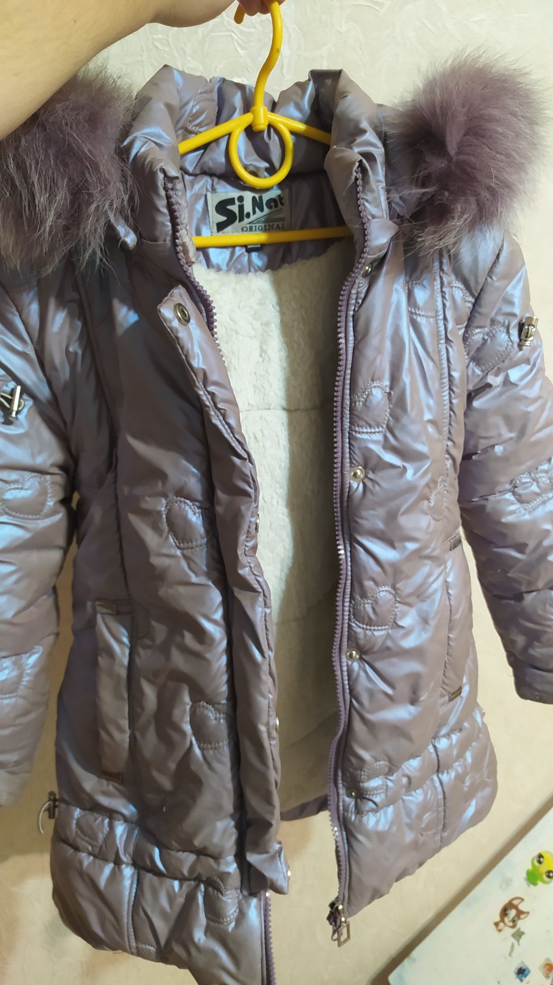 Пальто зимове для дівчинки