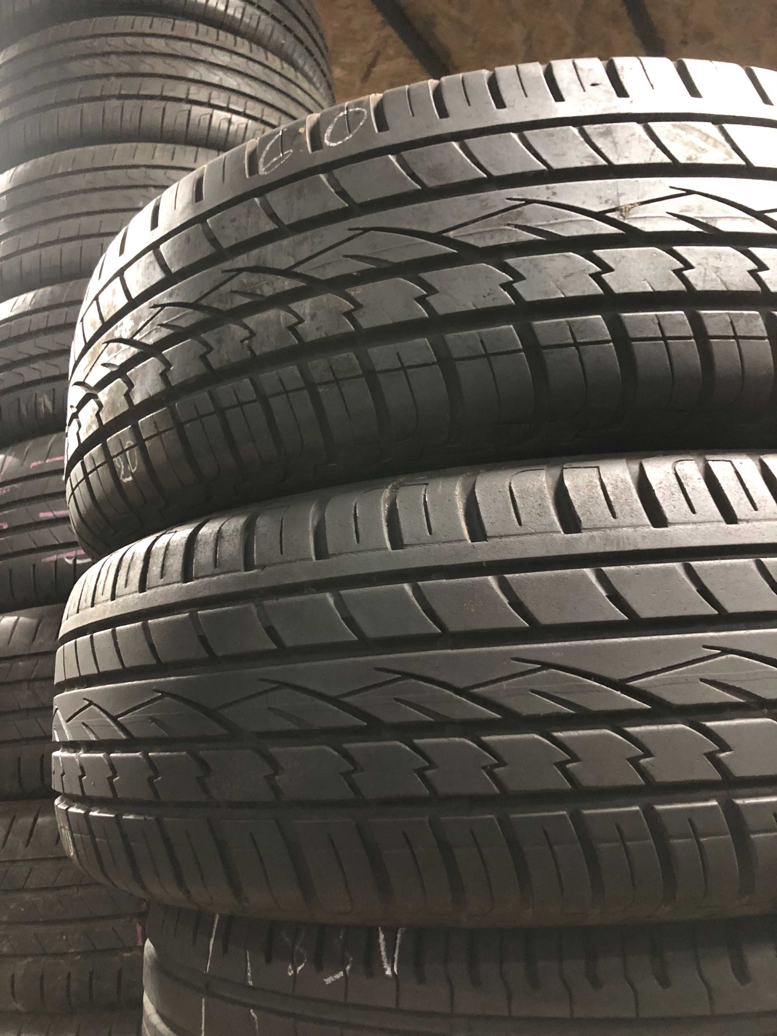 Шини 235/65 R17 Continental CrossContact UHP