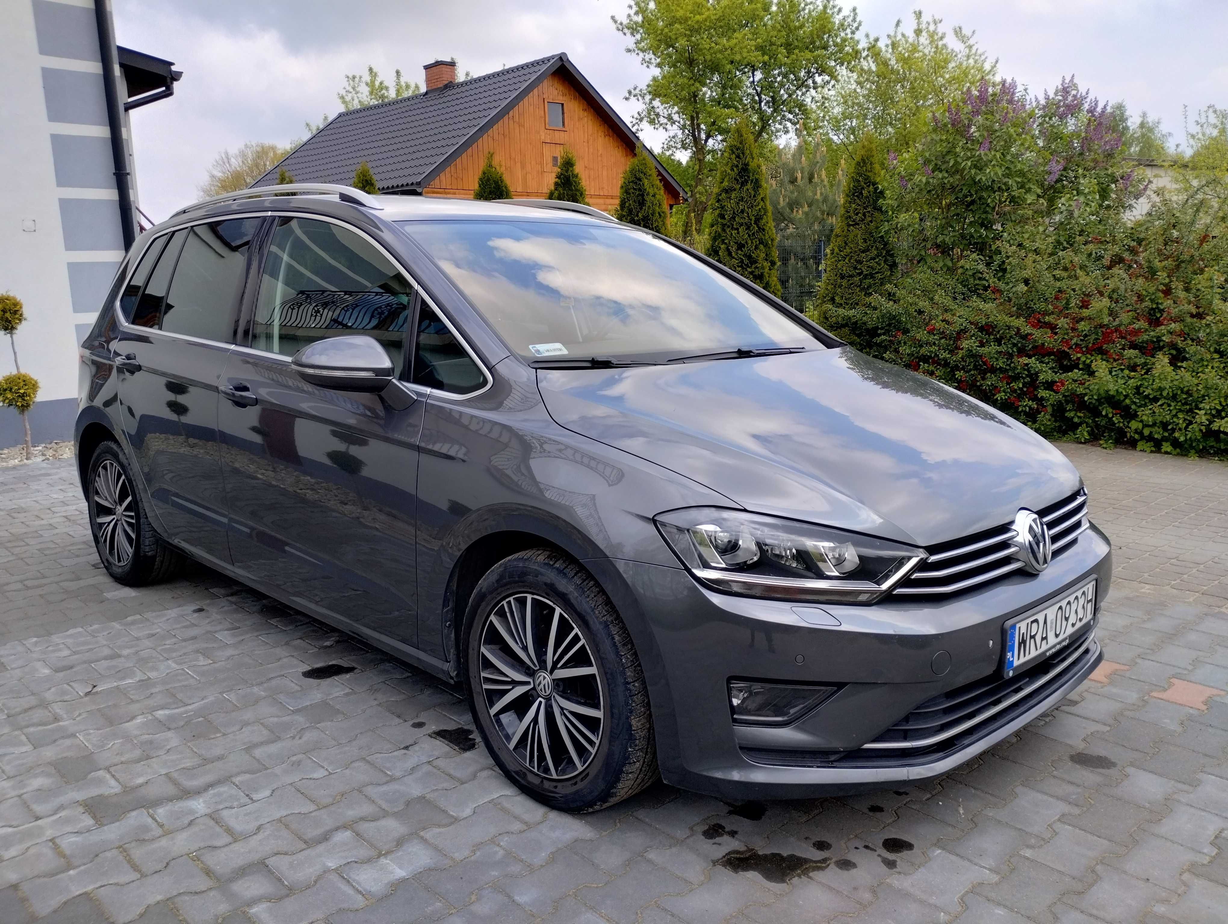 SPRZEDAM  VW  GOLF   SPORTSVAN 1.4TSI. Salon Polska,2 kpl kół.HIghline