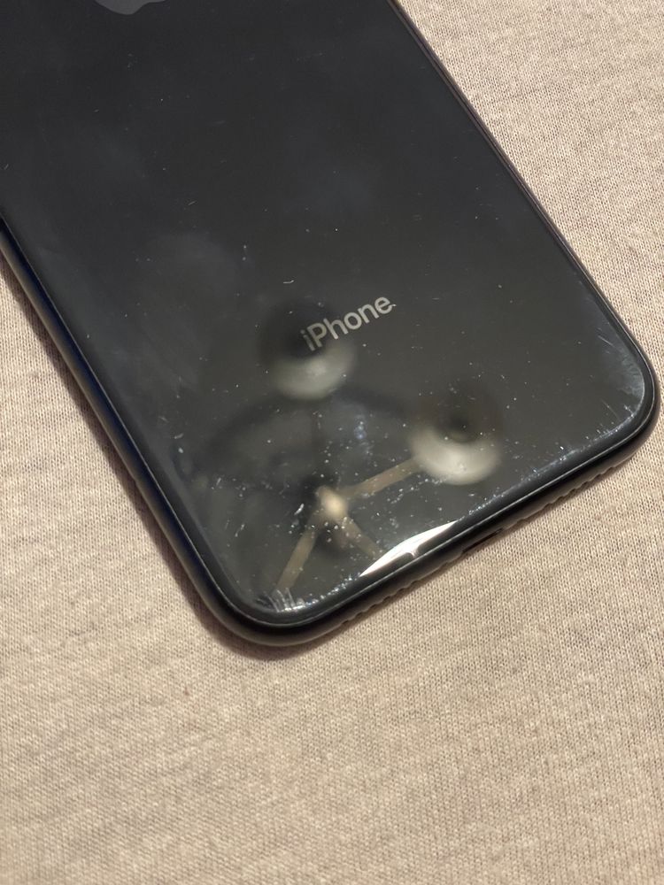 Продам iPhone xr / 64GB