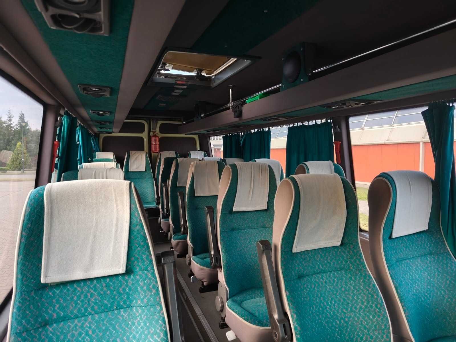 Iveco Daily 50C15 KLIMA Nawiewy 19+1 Zadbany Nowe opony