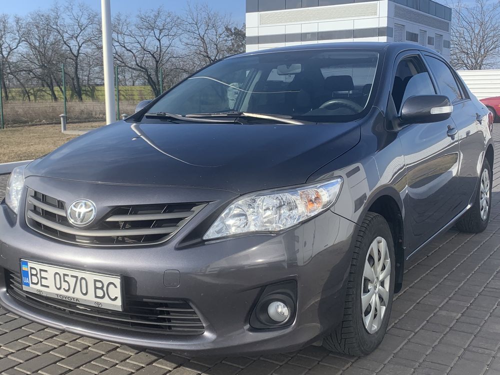 Toyota corolla 2012 рік газ/бензин 1.33л