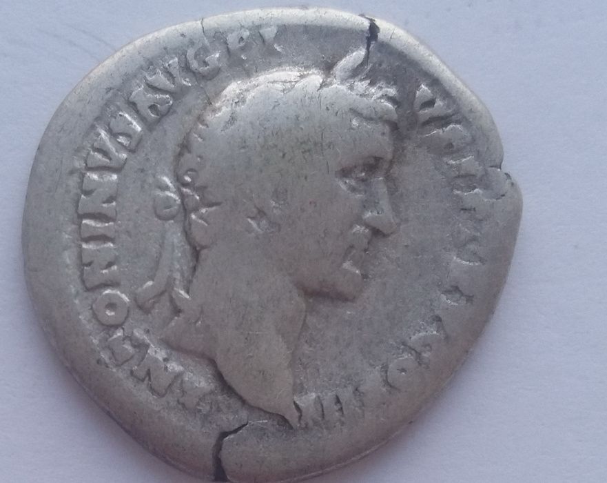 Монета денарий "Благословенный урожай" император Антонин Пий