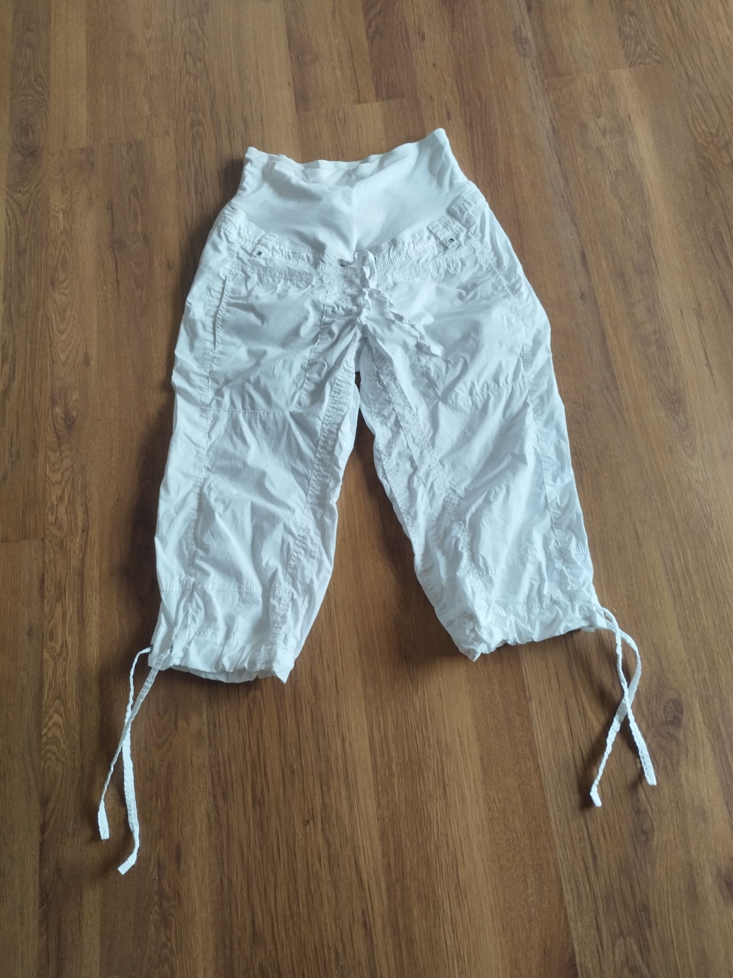 H&M mama, spodnie rybaczki trzy czwarte, za kolana, białe,ciążowe, S,