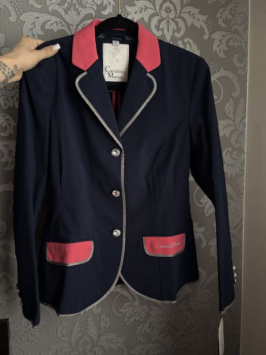 NOWY Frak Cavallino Marino rozm. 38!