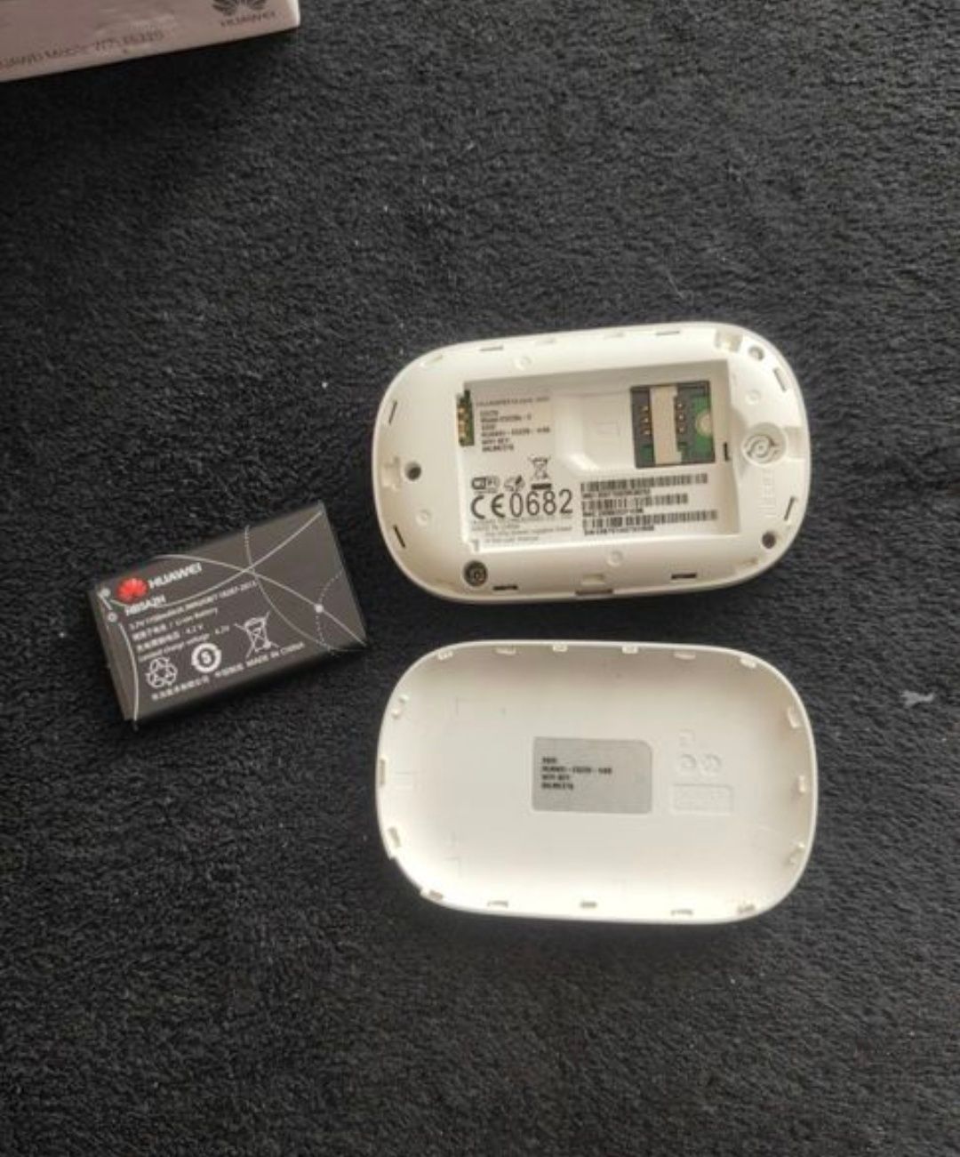 Modem router wifi Huawei E5220s-2 3G kieszonkowy podręczny jak nowy