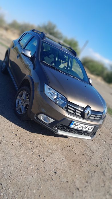 Рено Сандеро Renault Sandero
