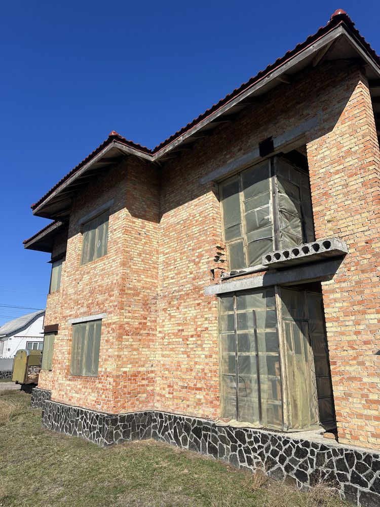 Пропонуємо до Продажу Капітальний Новий Будинок в с Білозір"я