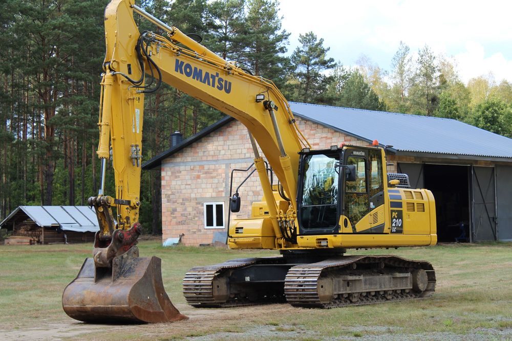 Koparka gąsienicowa Komatsu PC210 LC-11/KomVision/5198mth/2020r.