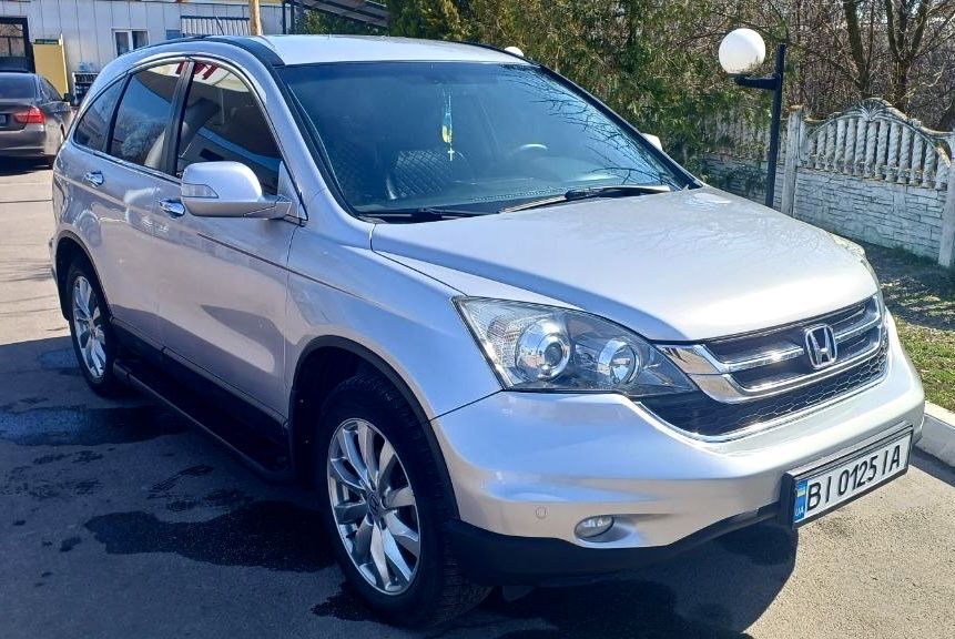 Honda CR-V 2011 року 2.2 дизель коробка автомат