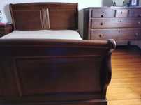 Quarto casal antigo