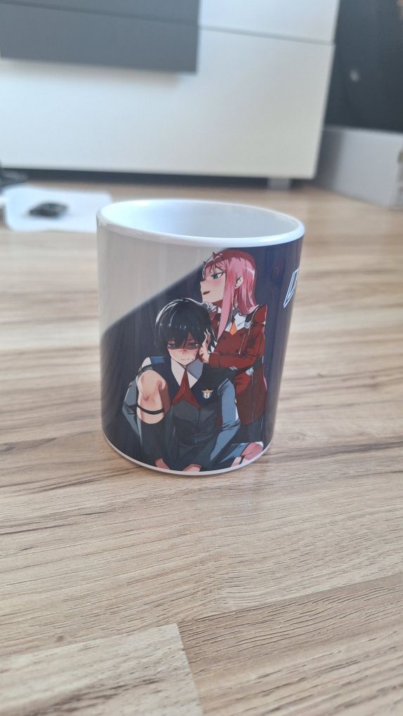 Kubek Darling in the franxx anime Hiro Zero Two podstawka GRATIS