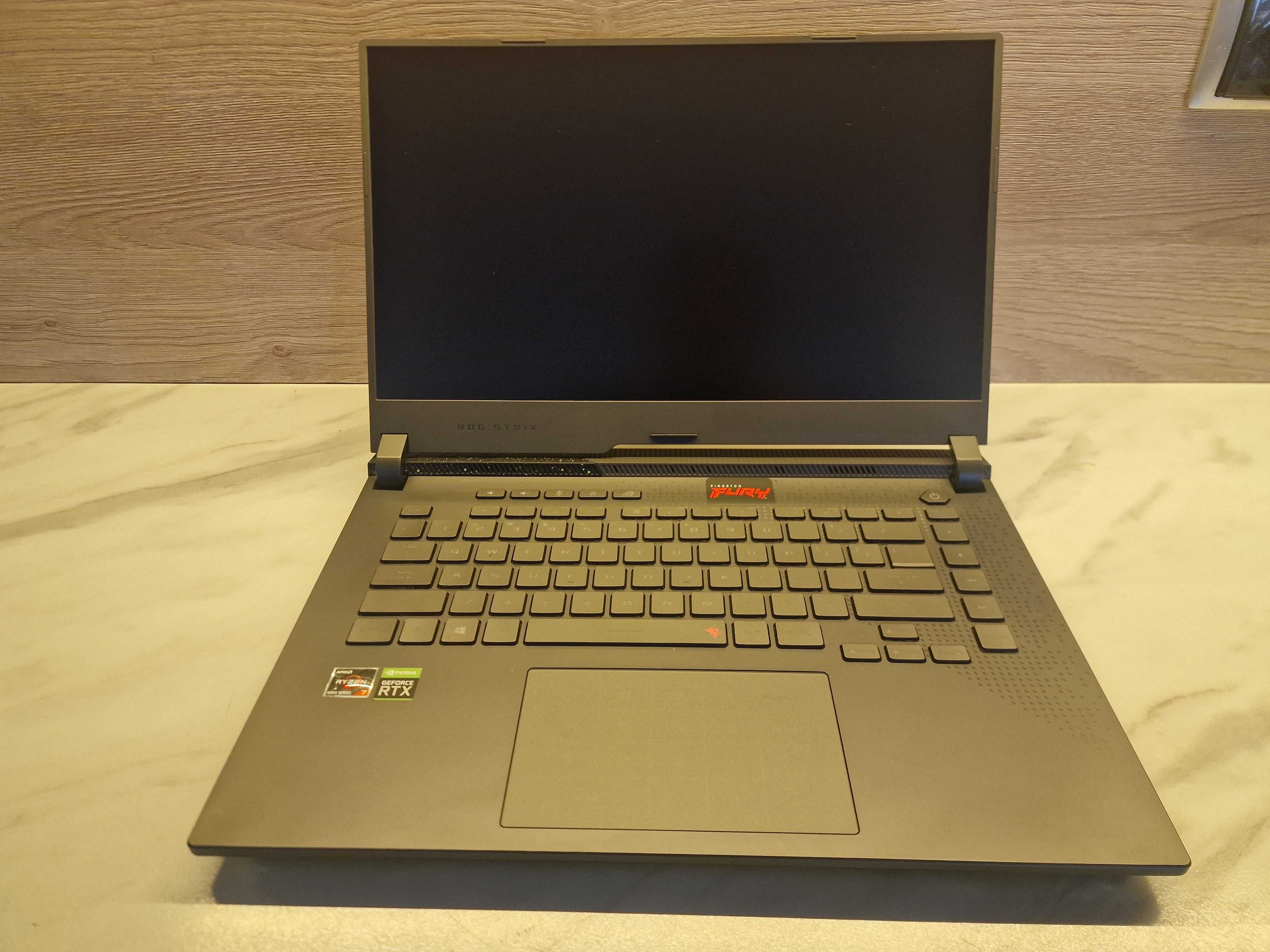 ASUS ROG STRIX G16 (G513R); Ryzen 7 6800H; 32GB DDR5; GEFORCE 3070TI