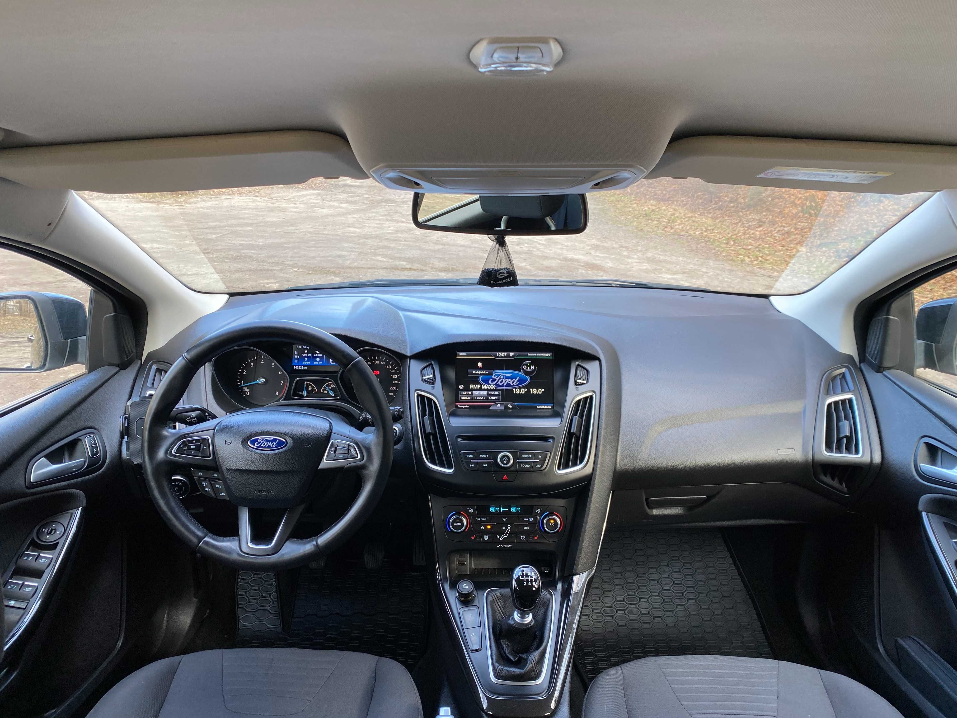 Ford Focus Kombi 1.5 16v Ecoboost 150 KM, Lift 2015 Bogate wyposażenie