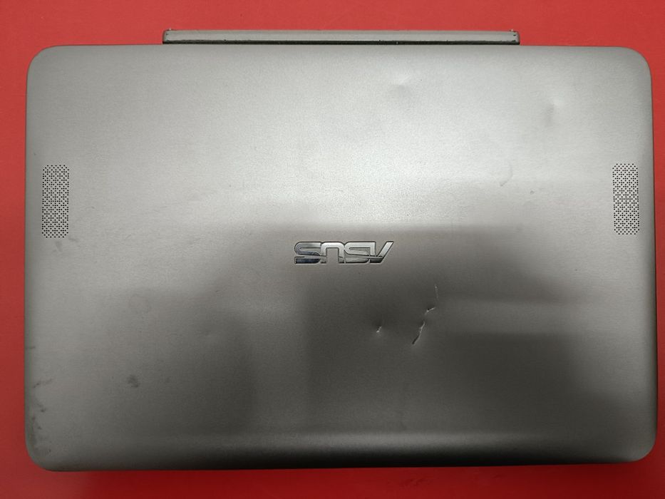 Vendo PC pequeno ASUS