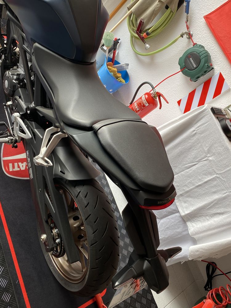 Moto Honda CB 125R