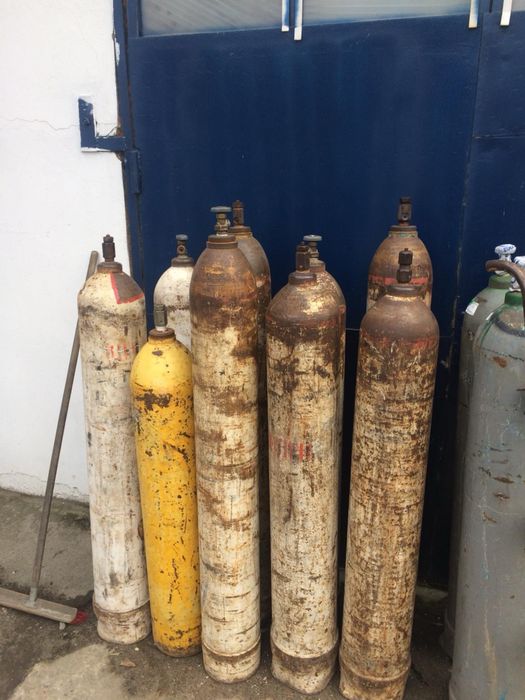 Обміняю ацетиленові балони безкоштовно
