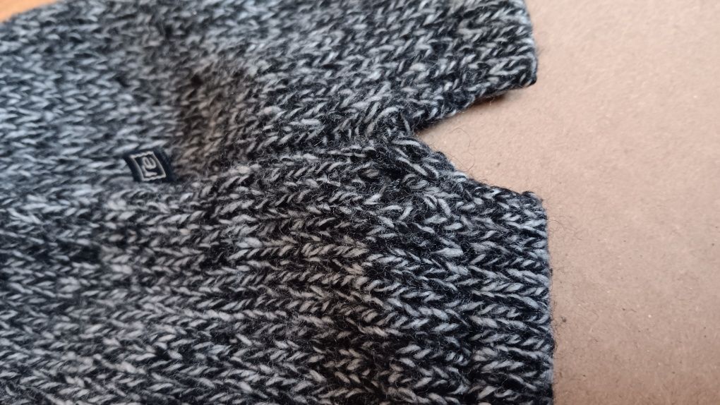 Sweterek ,wełna Reserved r.36/38