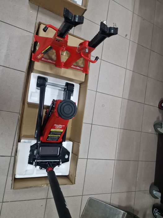 Macacos hidráulico rebaixado 4T + preguiça 3T novos