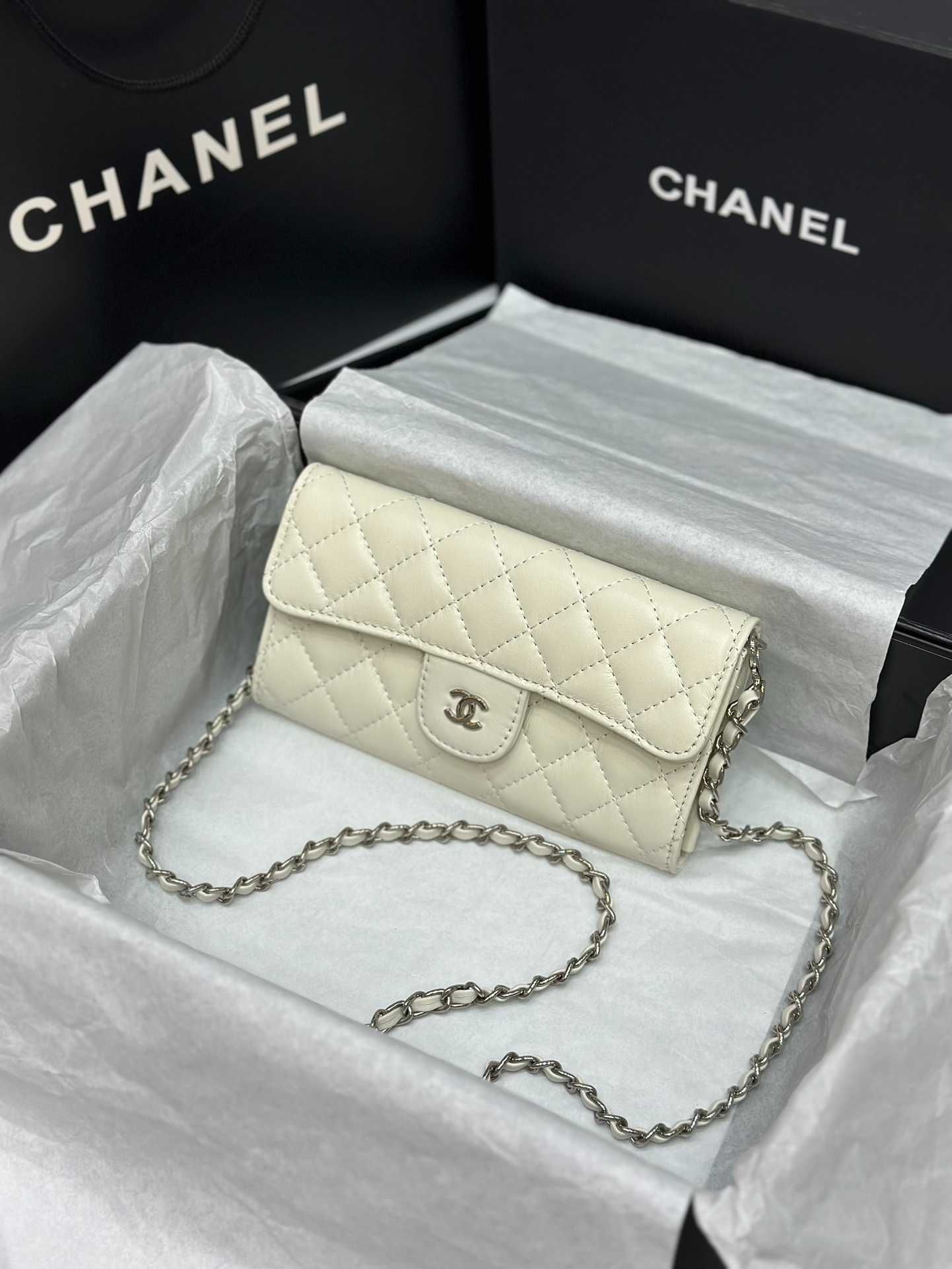 Bolsa de mulher Chanel