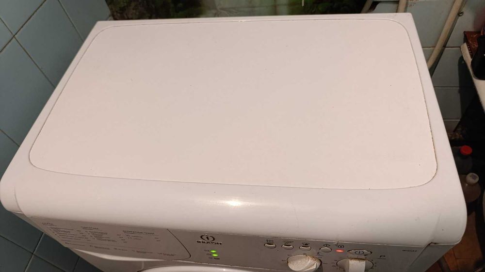 Продам пральна машина Indesit можна на запчастини