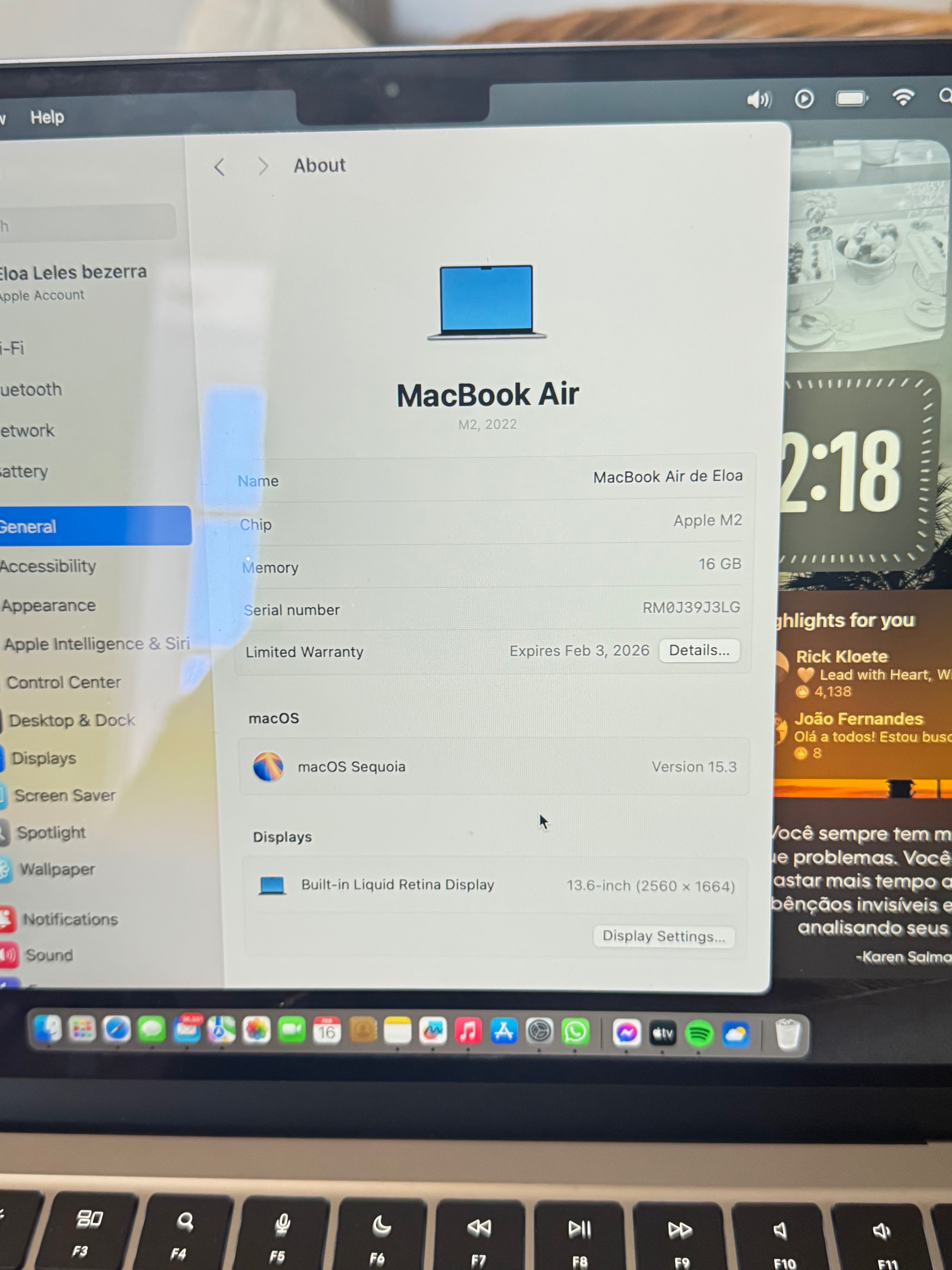 MacBook Air M2 13 polegadas 16GB de memoria unificada SSD de 256GB