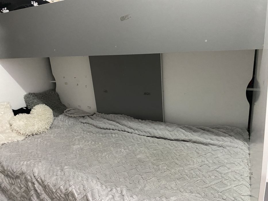 Piętrowe łóżko dziecięce