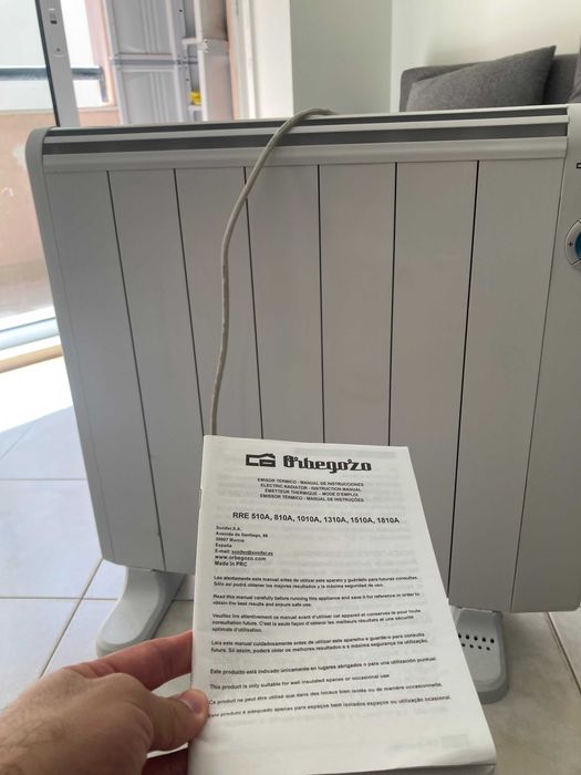 Emissor térmico Orbegozo, aquecedor, usado muito poucas vezes.