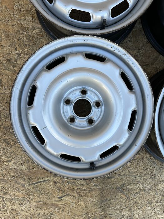 Диски5/100 R15 ET38 ЦО(діа)57.1 Вольцваген титани диски
