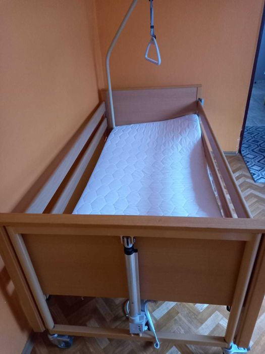 Sprzedam łóżko rehabilitacyjne