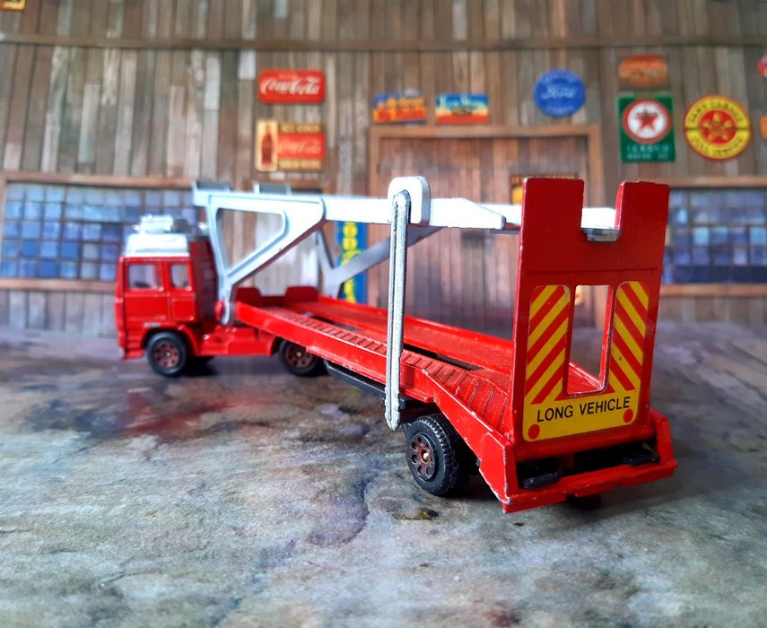 Volvo Car Transporter Corgi Juniors