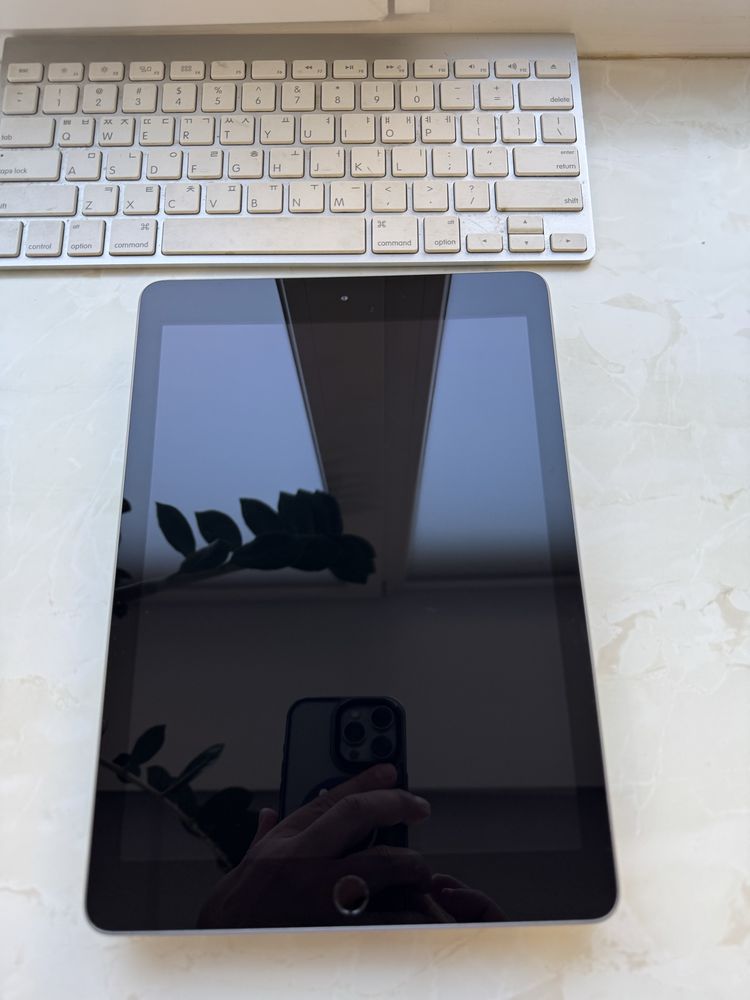 ipad 6 9.7 128Gb WiFi Space Прекрасний стан, без ремонтів, рідний АКБ!