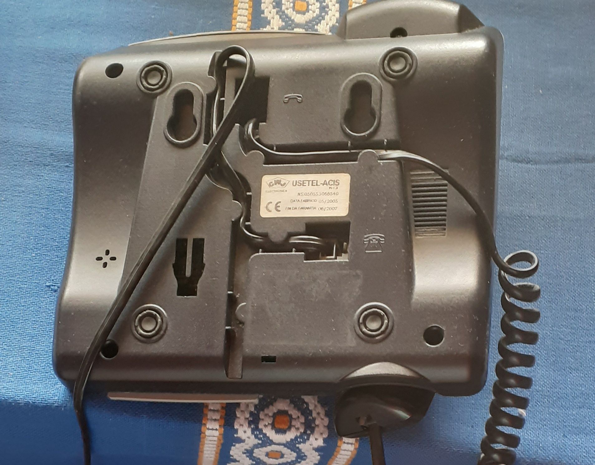 Telefone fixo de teclas
