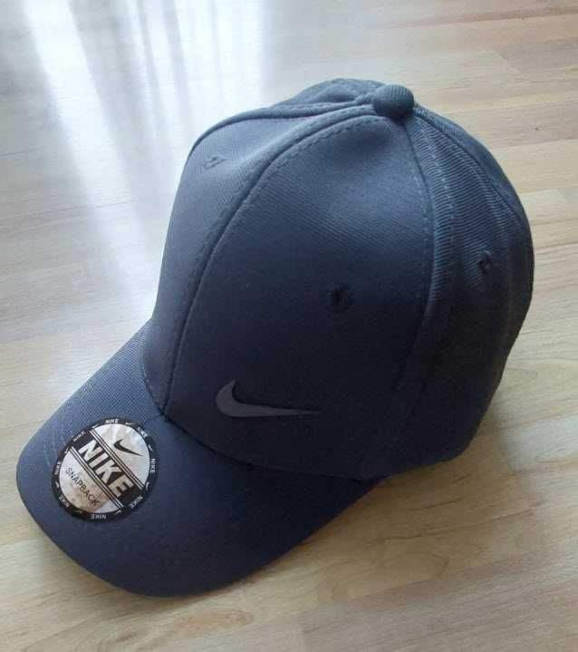 Nowe czapki sportowe z daszkiem, NIKE